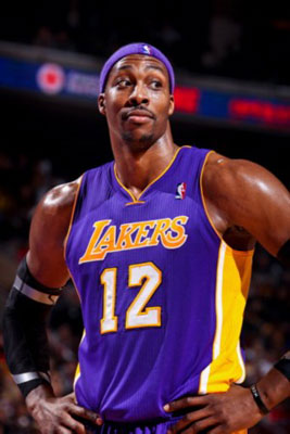 洛杉矶只有一个皇，那就是里皇（洛城仅有一位皇者，名为里皇）