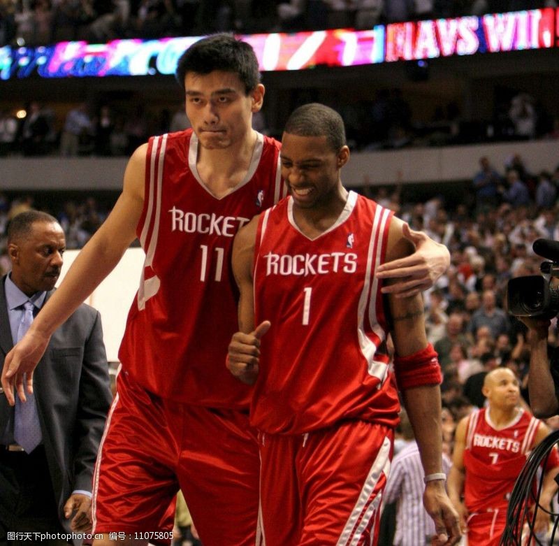 詹杜库同创纪录无缘今日最佳！华子44+6也落选，只因约基奇迎生涯之夜（詹杜库齐创纪录仍非今日最佳，华子44+6亦未入选，皆因约基奇迎来生涯之夜）