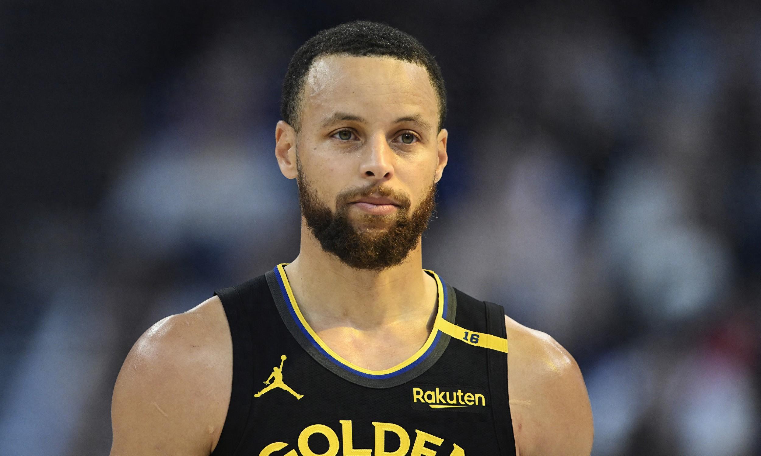 吉迪的全面爆发：三双数据背后的辉煌时刻