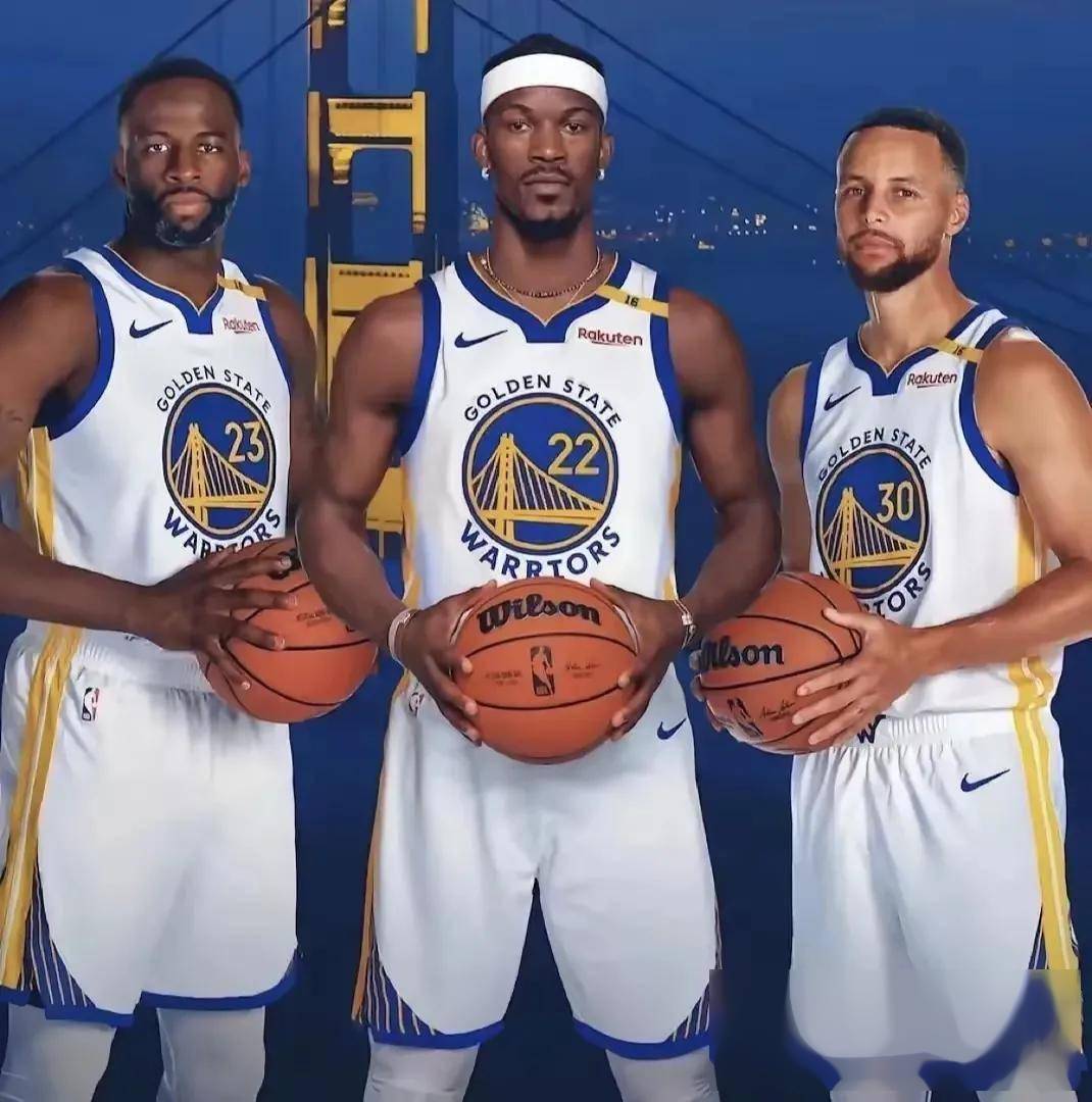 手感火热！齐麟三分7中5贡献19分4篮板（齐麟手感爆棚：三分7投5中，砍下19分4篮板）