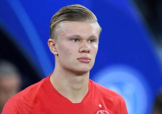 中超：北京国安客场2-1逆转上海申花（北京国安客场2比1逆转击败上海申花）