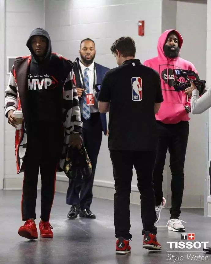 NBA常规赛焦点战总结（NBA常规赛焦点对决回顾）