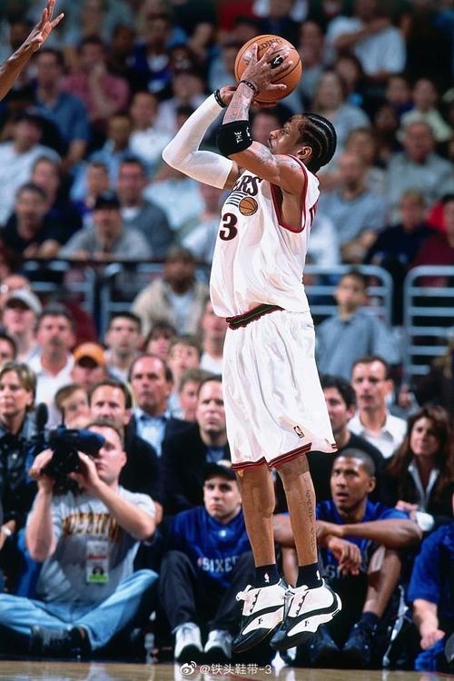 雷迪克：对面的三分把我们打爆了，但我很满意队员的拼搏精神（雷迪克：虽被对手三分打穿，但我肯定队员的拼劲）