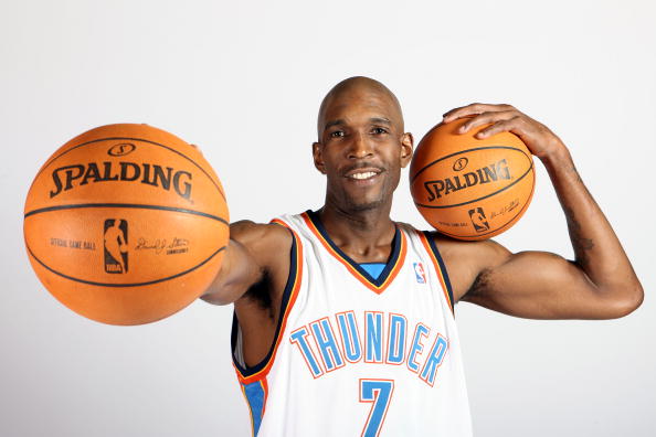 三分球6投0中，贝恩调整策略（三分6投全失，贝恩调整进攻思路）