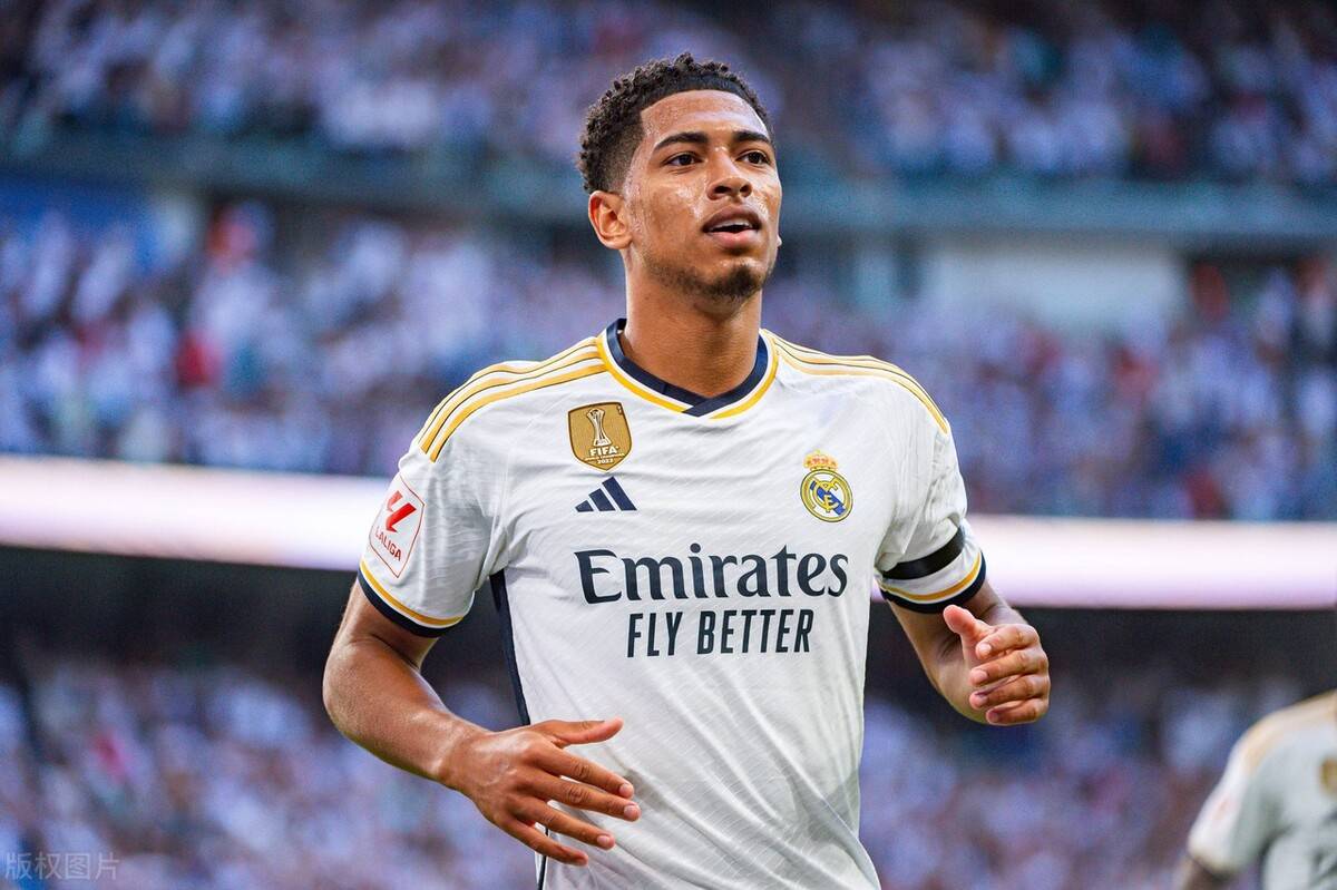 足球世界杯亚洲区预选赛关键比赛回顾（世界杯亚洲区预选赛关键之战回顾）