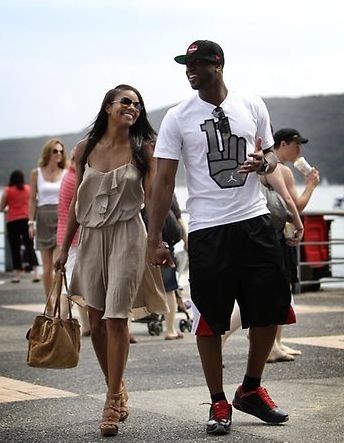 终极猜想来了：阿森纳掉链子无缘冠军VS英超夺冠，你选哪个？（终极抉择：阿森纳是再度掉链无冠，还是捧起英超桂冠？）