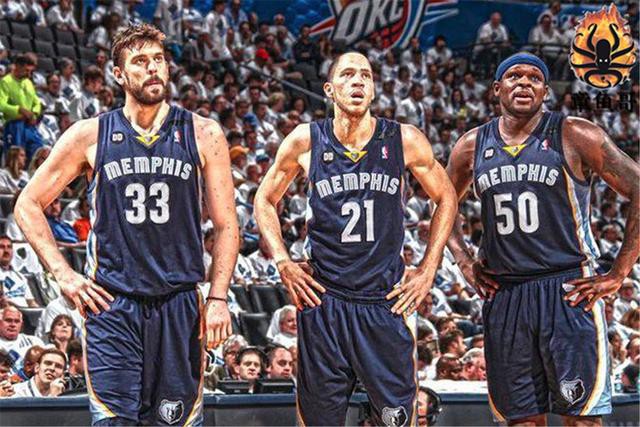 活塞独行侠裁判报告：出现3次漏判，关键回合漏吹浓眉出界（裁判报告称活塞-独行侠之战出现3次漏判，关键时刻未判浓眉出界）