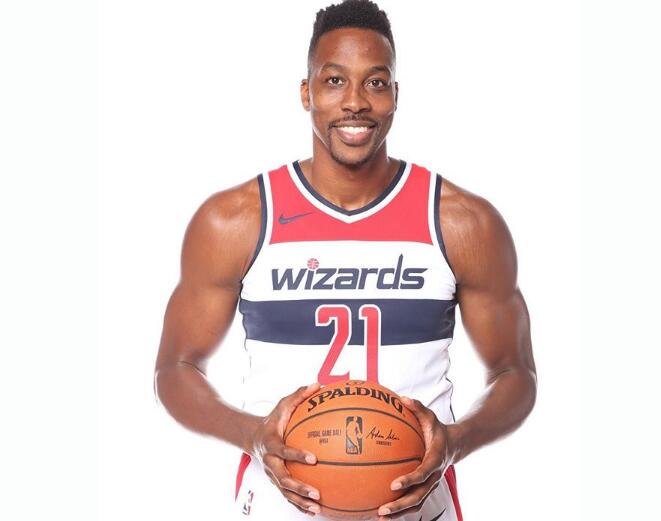 特朗普：球票销量破纪录可真是太棒了；我们有一线希望夺冠（特朗普：球票销量创纪录，令人振奋；我们仍有夺冠一线希望）