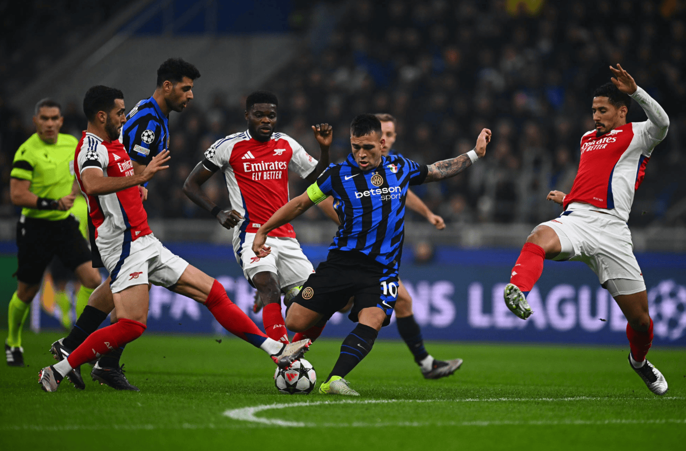 卡纳瓦罗：里皮邀请我来广州，但三个月后我和里皮都被炒了（卡纳瓦罗回忆广州：受里皮邀请加盟，三个月后与里皮双双下课）