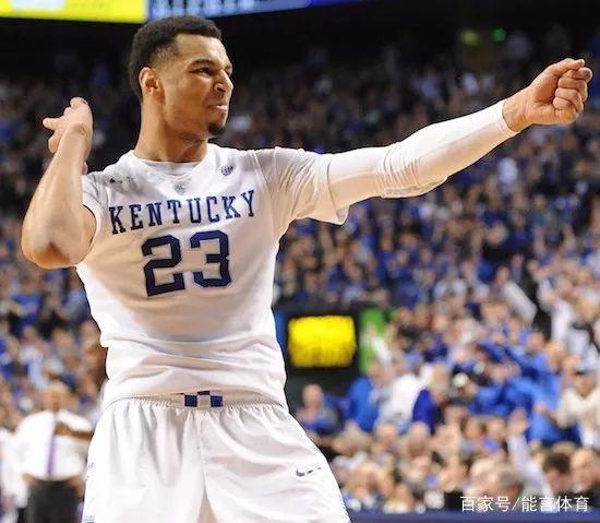 卡斯尔：东契奇是多次入选全明星的球员，不可能完全阻止他（卡斯尔：东契奇多次全明星在身，想彻底限制他不现实）