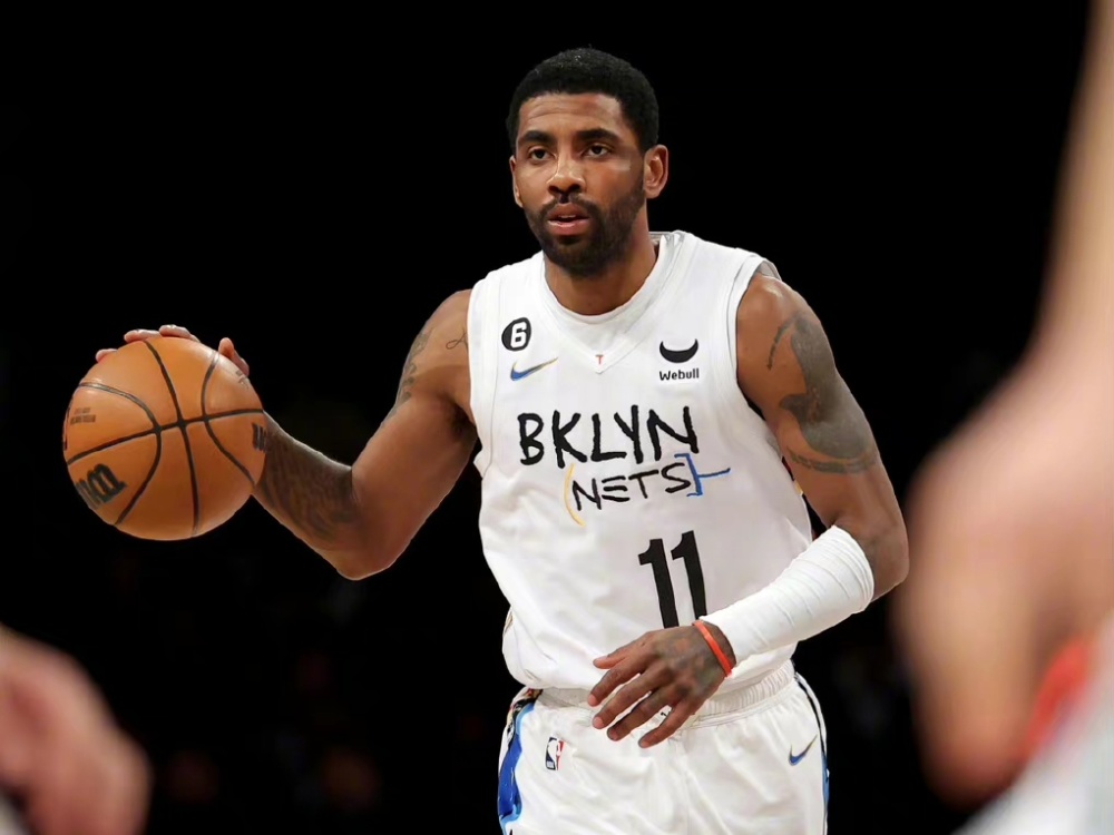 威少21分11助攻约基奇44分13篮板 国王绝地反击终结八连败（威少21分11助 约基奇44分13板 国王上演大逆转终结八连败）