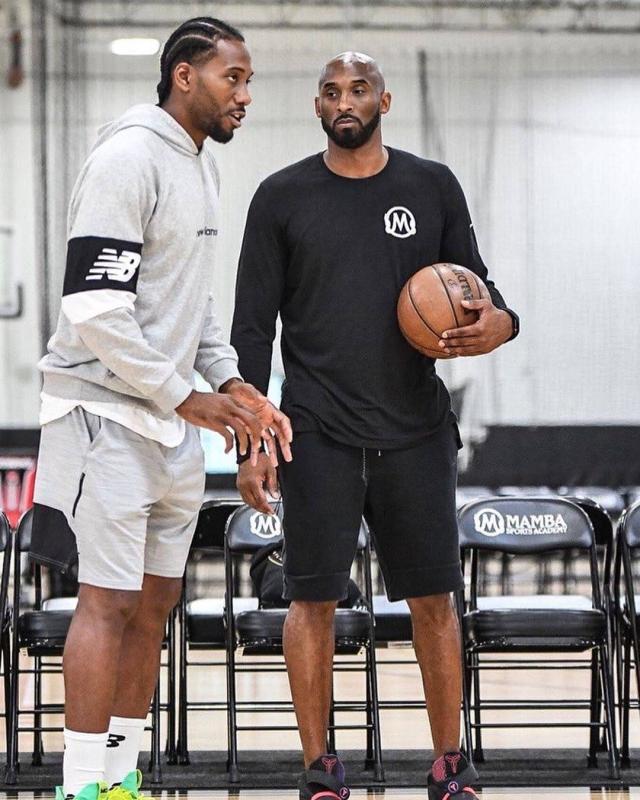 佩杜拉：吉梅内斯不想离开米兰，已拒绝所有相关转会提议（佩杜拉：吉梅内斯无意离开米兰，已拒绝全部相关转会报价）