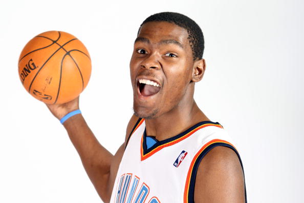 抢下当红炸子鸡！塞梅尼奥想冬窗加盟曼城，因为他渴望获得冠军（渴望冠军！塞梅尼奥盼冬窗投曼城，炙手可热新星成蓝月目标）